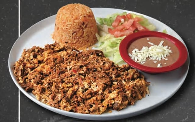 Huevos Con Machaca.
